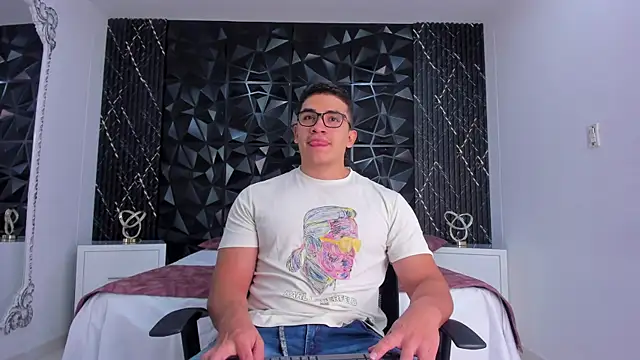 JeffDaltton online show from November 29, 2025, 7:58 pm