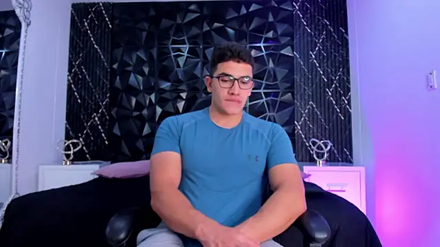 JeffDaltton online show from November 13, 2025, 8:46 pm