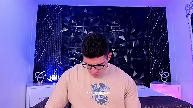 JeffDaltton online show from November 15, 2025, 8:02 pm