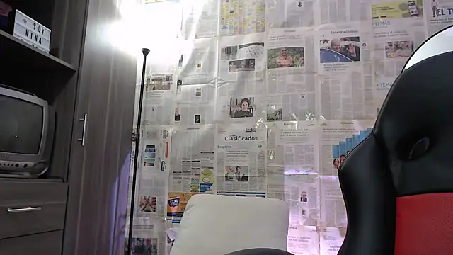 Snapshot of i_am_nina_ chatting on September 14, 2025, 12:11 am i am nina online show from September 14, 2025, 12:11 am