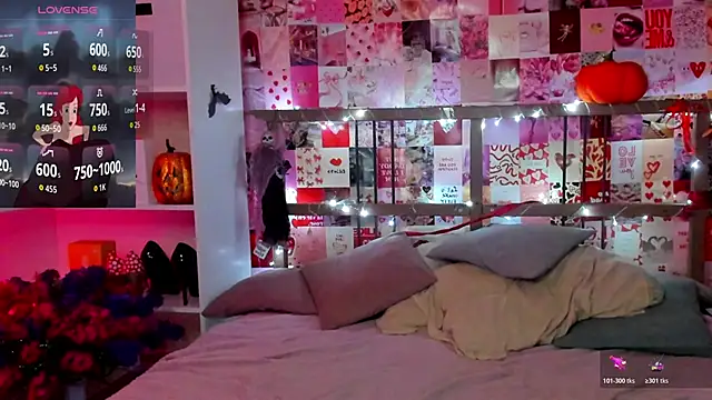 DiWalton online show from November 4, 2025, 5:44 am