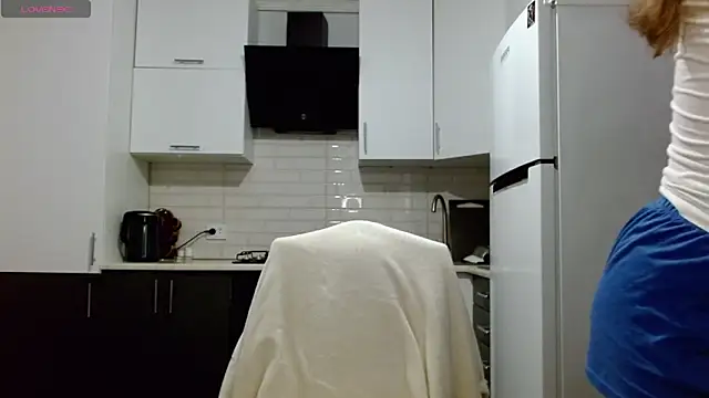 SayMeow  online show from May 28, 2026, 11:43 pm