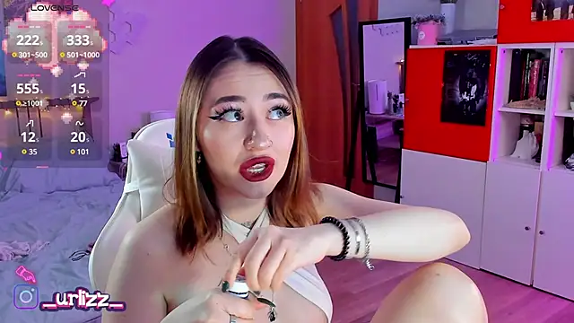 Fiona-Love online show from March 14, 2025, 10:38 pm