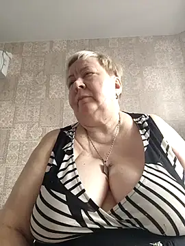 EffectFiona online show from March 20, 2025, 11:05 am