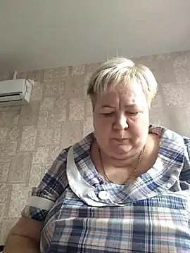 EffectFiona online show from March 16, 2025, 12:00 pm