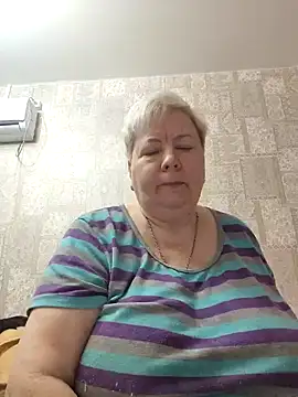 EffectFiona online show from March 16, 2025, 11:15 pm