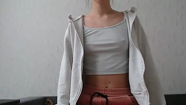 HoneyWiles online show from February 7, 2026, 2:14 pm