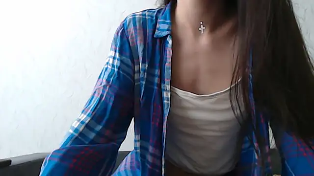 HoneyWiles online show from December 13, 2024, 11:45 am