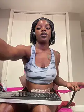 wishwashhy22 online show from December 18, 2025, 11:19 pm