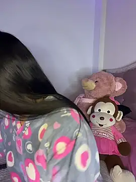  Tammyy online show from November 6, 2025, 2:43 pm