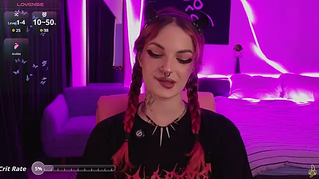 BratzieDarsie online show from April 3, 2026, 3:40 pm