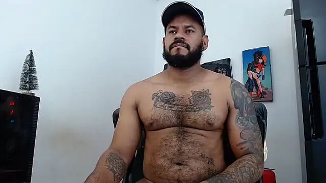 Damian64420 online show from November 19, 2025, 5:46 pm