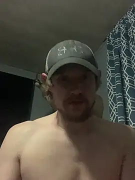 Snapshot of Midwestalpha chatting on February 8, 2026, 8:01 am Midwestalpha online show from February 8, 2026, 8:01 am