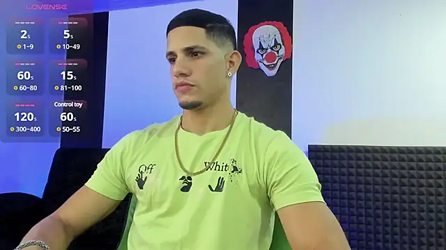 Snapshot of jhonnysnow17 chatting on March 6, 2025, 5:46 am jhonnysnow17 online show from March 6, 2025, 5:46 am