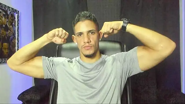 Snapshot of jhonnysnow17 chatting on October 19, 2025, 10:56 pm jhonnysnow17 online show from October 19, 2025, 10:56 pm