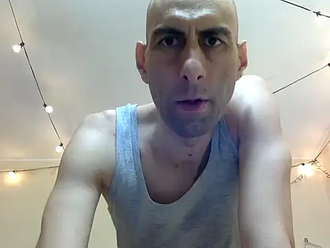 HandsomeAlfie online show from October 8, 2025, 2:35 am