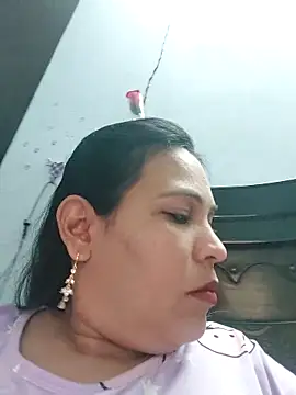 Poojabhabi101 online show from March 18, 2025, 6:28 am