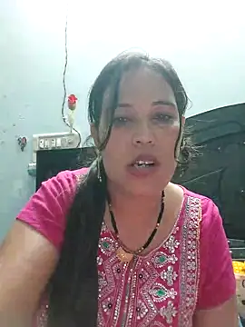 Poojabhabi101 online show from October 7, 2025, 5:58 pm