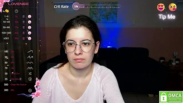 Aminabeatris online show from March 9, 2025, 4:11 pm