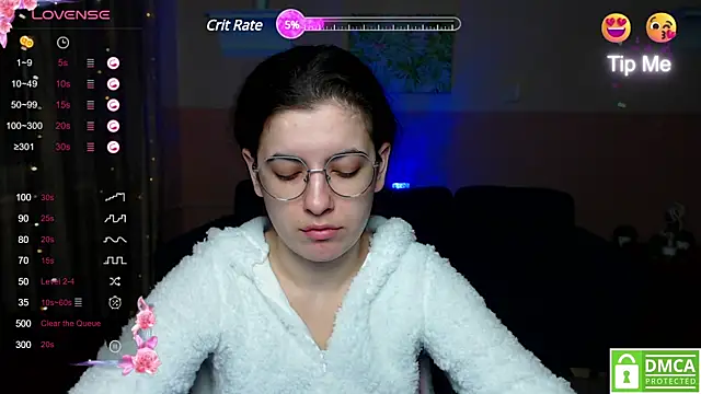 Aminabeatris online show from March 18, 2025, 6:28 am