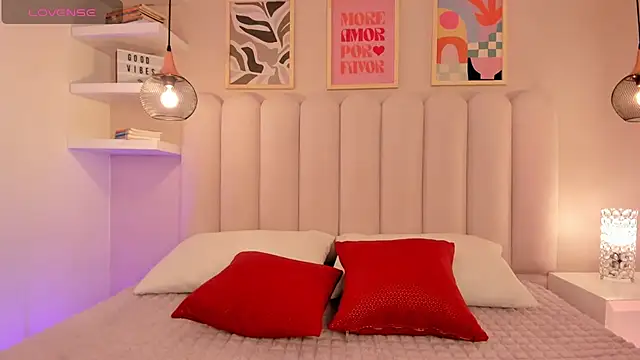 cute  cherry  online show from September 25, 2025, 8:15 pm