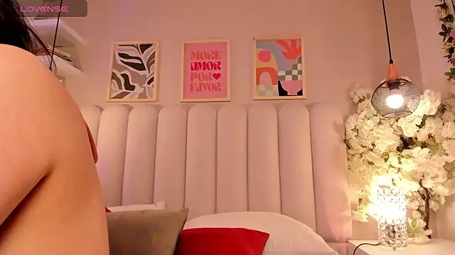 cute  cherry  online show from October 6, 2025, 8:20 pm