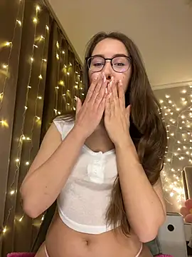 Snapshot of Ann_space chatting on February 23, 2025, 5:29 pm Ann space online show from February 23, 2025, 5:29 pm