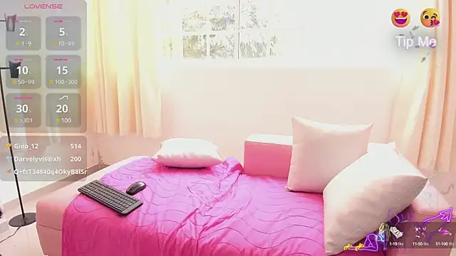 Snapshot of AlejandraDangerGirl chatting on February 25, 2025, 3:42 pm AlejandraDangerGirl online show from February 25, 2025, 3:42 pm