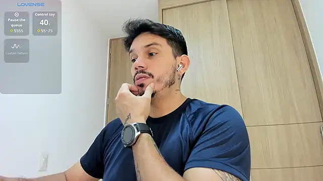 alejandro stark online show from November 5, 2025, 10:40 am