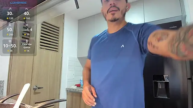 alejandro stark online show from September 24, 2025, 7:53 pm