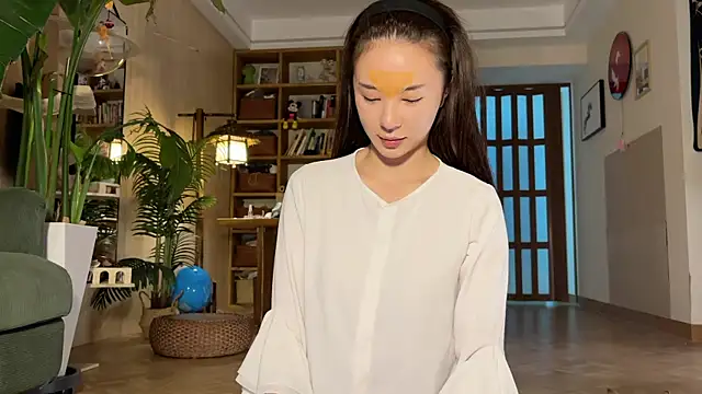 Snapshot of grandeeney chatting on November 16, 2025, 3:17 pm grandeeney online show from November 16, 2025, 3:17 pm