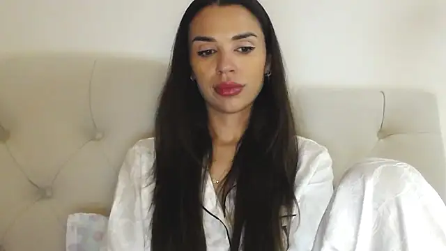 Mika Gold online show from September 8, 2025, 6:29 pm