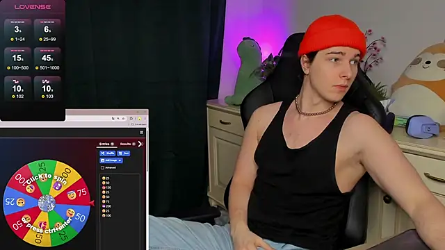 Snapshot of Vincent_Strong chatting on November 15, 2025, 8:29 am Vincent Strong online show from November 15, 2025, 8:29 am