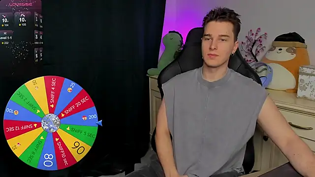 Snapshot of Vincent_Strong chatting on November 30, 2025, 9:21 am Vincent Strong online show from November 30, 2025, 9:21 am