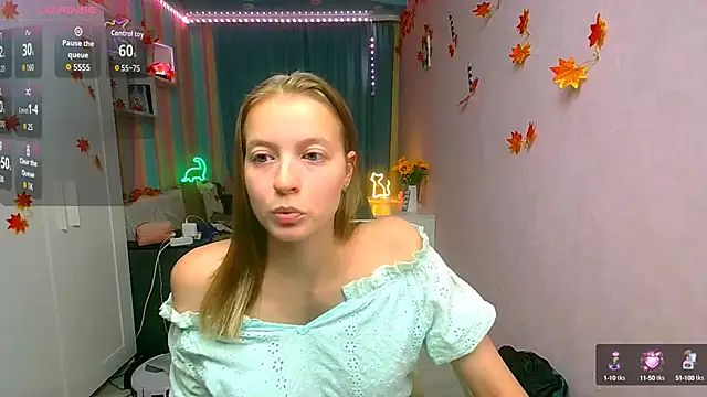 Snapshot of __Aphrodita__wow__ chatting on October 10, 2025, 1:12 pm Aphrodita wow online show from October 10, 2025, 1:12 pm