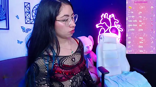 demyanderson  online show from February 18, 2025, 8:03 pm