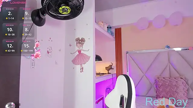 Happy tits online show from March 4, 2025, 3:48 pm