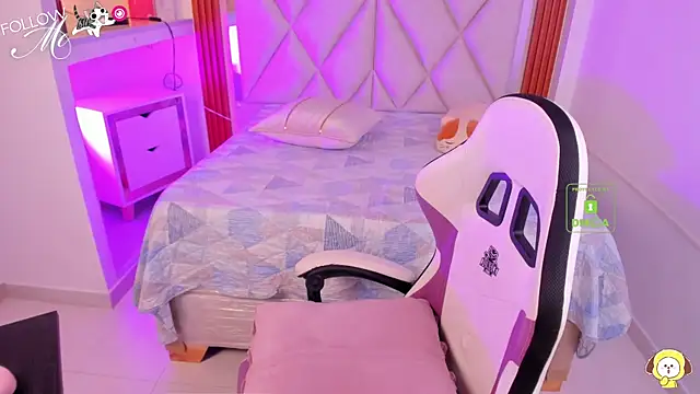 Happy tits online show from September 8, 2025, 4:17 pm