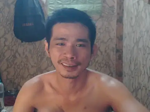 x0x-Philip-x0x online show from October 18, 2025, 8:16 am