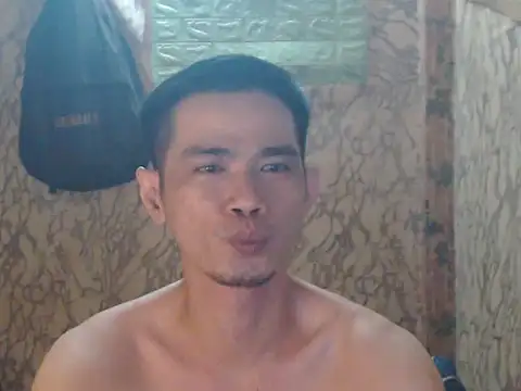 x0x-Philip-x0x online show from October 30, 2025, 3:20 pm