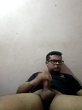 Novin18RJ online show from February 16, 2025, 6:10 pm