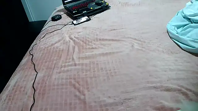 Kellynha Sweet online show from February 25, 2025, 11:15 pm