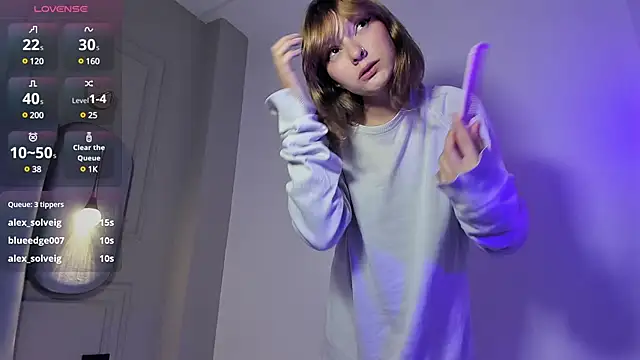 Snapshot of Ania_jones chatting on March 11, 2025, 11:37 pm Ania jones online show from March 11, 2025, 11:37 pm