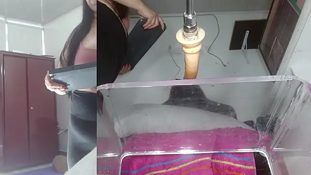 sammyEvans   online show from September 12, 2025, 11:32 am