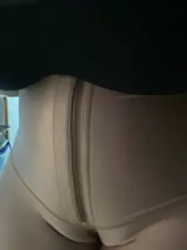 LiraRusso online show from January 12, 2026, 1:12 am