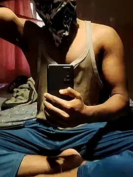 xxxhugedick0001 online show from January 12, 2025, 8:25 am