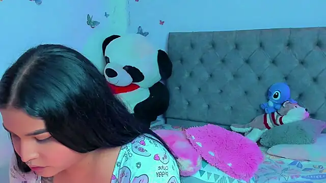 Snapshot of mabellfox chatting on February 23, 2025, 9:59 pm mabellfox online show from February 23, 2025, 9:59 pm