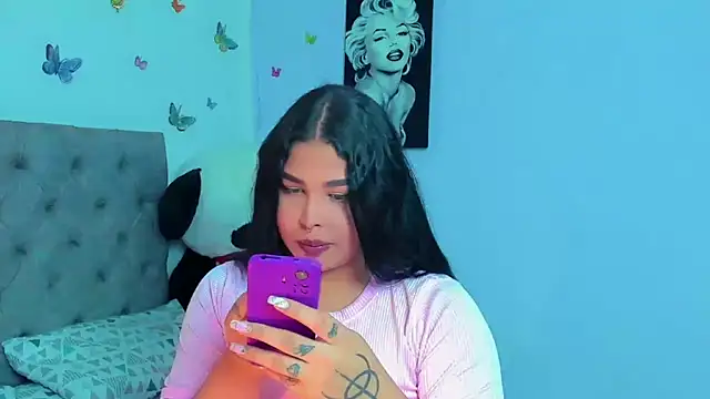 Snapshot of mabellfox chatting on February 14, 2025, 10:14 pm mabellfox online show from February 14, 2025, 10:14 pm