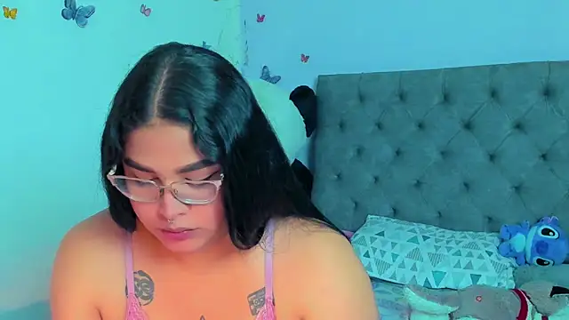 Snapshot of mabellfox chatting on March 14, 2025, 7:01 pm mabellfox online show from March 14, 2025, 7:01 pm