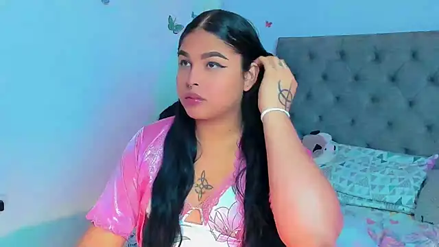 Snapshot of mabellfox chatting on February 26, 2025, 4:49 pm mabellfox online show from February 26, 2025, 4:49 pm